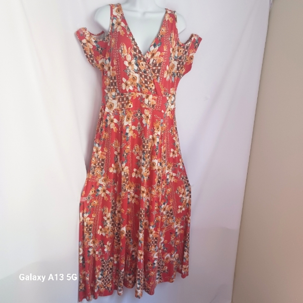 TORRID Women's Super Soft Orange Floral  Cold Shoulder Maxi Dress Sz 0 (L-12)